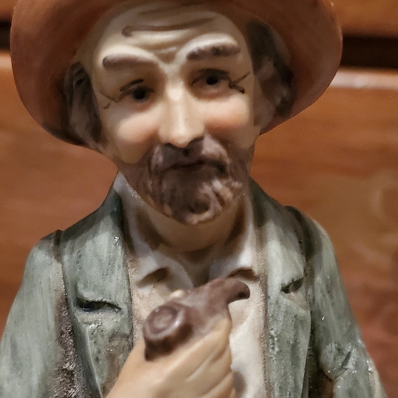 Vintage Amber Crown Glass Group - Picture 14 of 15